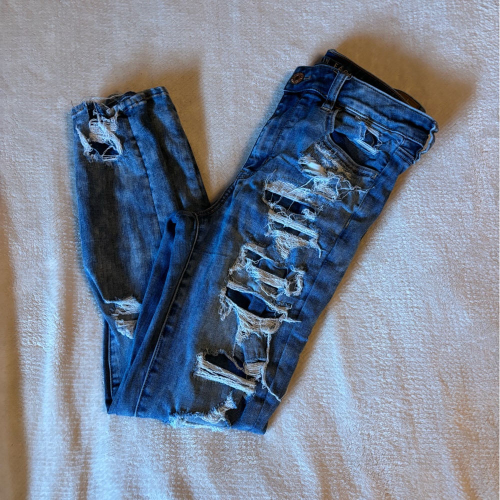 American Eagle Distressed Skinny Jeans